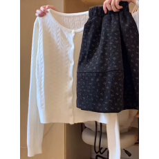 批发韩系早秋穿搭麻花针织上衣碎花半身裙套装女秋季小个子洋气一整套