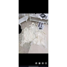 批发东大门露肩长袖<b class='q'>衬衫</b>女秋装2026‘新款别致漂亮洋气时尚挂脖挖肩上