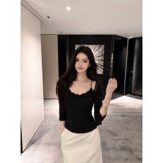 批发famouswang秋季新款智性美人韩系柳柳同款假两件百搭蕾丝方领<b class='q'>中袖</b>