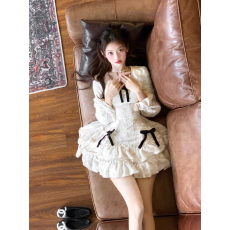 批发Q女家 10/31 萘莉绘纱子/宫廷千金磨毛可拆蝴蝶结收腰蛋糕连衣裙