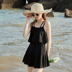 批发泡温泉泳衣女中学生连体显瘦遮肚保守游泳装微胖女孩2025新款夏季