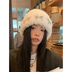 批发韩版ins蝴蝶结毛绒帽子女秋<b class='q'>冬</b>加厚保暖软糯针织帽加绒可爱包头帽