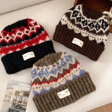 批发费尔岛风秋<b class='q'>冬</b>氛围感保暖护耳针织帽女士时尚复古护耳提花帽子宽松