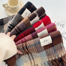 韩系氛围感复古格子围巾女秋冬仿羊绒长款厚保暖围脖百搭潮流围巾