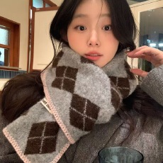 学院风菱形格波点围巾含羊毛围脖仿羊绒锁边撞色秋冬季保暖披肩女