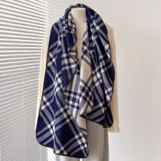 批发复古锁边格子围巾女秋冬仿羊绒保暖时髦披肩优雅贵气百搭围脖双面