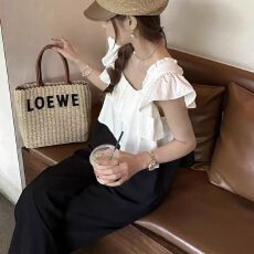 批发休闲慵懒风阔腿<b class='q'>裤</b><b class='q'>套装</b>女夏季<b class='q'>大码</b>女<b class='q'>装</b>设计感小飞袖衬衫<b class='q'>裤</b>子两件套