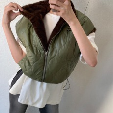 批发已出 chic秋冬工装风正反两穿<b class='q'>马甲</b>宽松休闲保暖短外套棉衣女