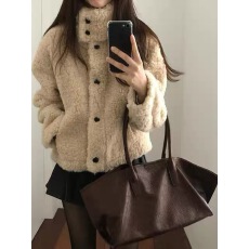 批发已出加棉加厚 chic秋冬立领气质学院风减龄短款羊羔毛外套