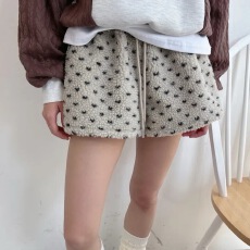 批发已出  <b class='q'>韩版</b>羊羔毛气质抽绳爱心高腰显瘦直筒裤短裤