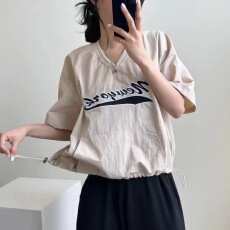 批发已出美式运动风V领<b class='q'>套头卫衣</b>韩版字母刺绣宽松上衣<b class='q'>女</b>