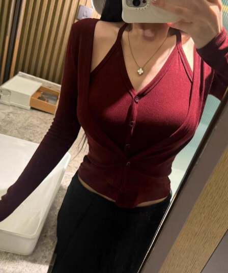 한국 봄 가을 새로운 품격 몸매 가꾸기 행침 목 디자인 센스 V넥 단추 페이크 레이어드 순수한 욕망 긴팔 오픈 가디건 티셔츠 여성