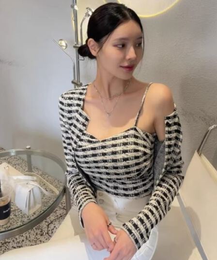 봄 가을 새로운 품격 다용도 스트라이프 반 개방 칼라 타이트 캐미솔 긴팔 오픈 가디건 투피스 슈트 여성 ins