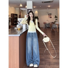 批发嫩黄色假两件长袖<b class='q'>T</b><b class='q'>恤</b><b class='q'>女</b>早秋季2024爆款小众修身独特别致短款上衣