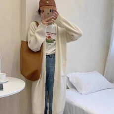 批发已出货 女2025年秋季新款宽松慵懒风<b class='q'>中长款</b>过膝外搭毛衣外套