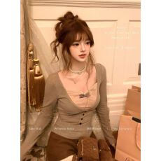 批发已出货 <b class='q'>假两件</b>蕾丝拼色拉绒打底秋冬长袖修身t恤<b class='q'>上衣</b>