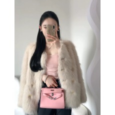 批发已出货 外套女秋冬季宽松加厚毛绒托卡短款加棉加厚小香风上衣