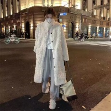 批发已出货 长款大衣过膝设计感财阀家族仿兔绒皮草加厚宽松立领