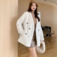 批发已出货 新款貂皮短款V领皮毛一体仿水貂毛绒环保皮草毛毛外套女