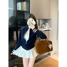 批发已出货 2025秋季新款设计感<b class='q'>显瘦</b>拉链甜辣外套