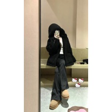 批发已出货  冬季黑色连帽宽松加厚加棉毛毛外套