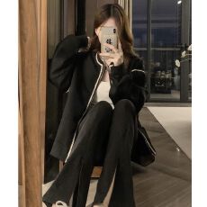 批发已出货 黑色<b class='q'>棒球</b>服小众夹克外套女秋冬小香风