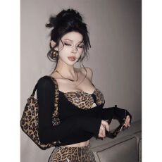 批发已出货 别致减龄半身裙2025老钱风松弛感女<b class='q'>装</b>多巴胺服<b class='q'>装</b>女短裙潮