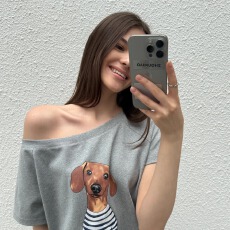 批发已出货 <b class='q'>情侣</b><b class='q'>款</b>狗狗T休闲印花男女同款针织T恤女斜肩上衣