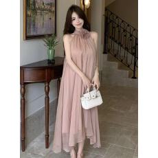 批发已出货 挂脖无袖连衣裙仙女夏季温柔风法式露肩裙子长裙潮