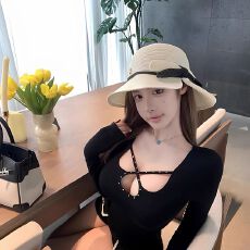 批发已出货 秋冬性感辣妹纯欲镂空镶钻T恤长袖显瘦修身打底衫潮