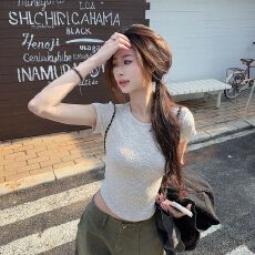 批发已出货 纯欲风<b class='q'>蕾丝</b>花边短袖<b class='q'>t</b><b class='q'>恤</b>女夏季修身辣妹显瘦短款上衣