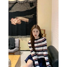 批发已出货 韩系撞色<b class='q'>条纹</b>针织<b class='q'>开衫</b>2026春秋季修身显瘦内搭打底衫上衣