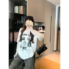 批发已出货 慵懒风复古印花长袖T恤女装秋假两件拼接别致显瘦上衣