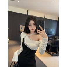 批发已出货 秋季气质纯欲辣妹斜肩<b class='q'>蕾丝</b>拼色长袖露肩修身上衣女