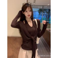 批发已出货 韩式挂脖假两件长袖针织衫春秋季修身内搭<b class='q'>打底衫</b>上衣女