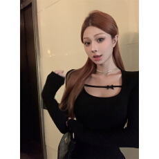 批发已出货 低U领紧身长袖连衣裙女显身材垂感显瘦纯欲包臀鱼尾长裙