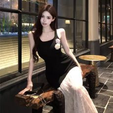 批发已出货 森系纯欲立体花朵收腰蕾丝拼接吊带背心包臀连衣裙长裙子