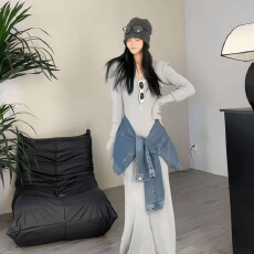 批发已出货 黑色长袖针织裙女春季茶里茶气新款连衣裙松弛感穿搭裙子