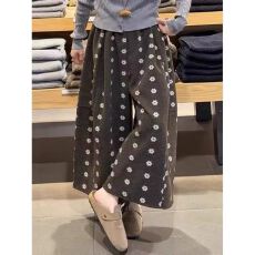 批发已出货 宽松复古花朵休闲裤女<b class='q'>秋</b>冬阔腿裤八分裤