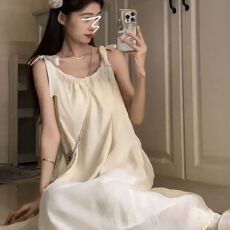 批发已出货 法式纯欲风绑带高级白色吊带连衣裙女2026春款