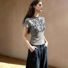 批发绣花修身纯棉立领短袖t恤夏季<b class='q'>打底</b>显瘦国风<b class='q'>上衣</b>