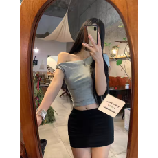 批发已出货 莫代尔棉260克甜辣妹露肩女装夏季小众修身短款褶皱斜肩上