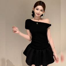 批发已出货 莫代尔棉260克甜辣妹露肩女装夏季小众修身短款褶皱斜肩上