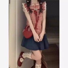 批发日系<b class='q'>蕾丝</b>花边蝴蝶结格子小飞袖衬衫女