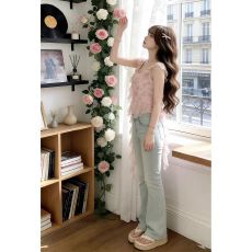 批发今年流行的漂亮小衫设计感独特绝美碎花吊带<b class='q'>背心</b>不<b class='q'>规则</b><b class='q'>上衣</b>2026夏