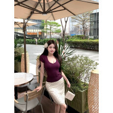 批发<b class='q'>T</b><b class='q'>恤</b>女夏季基础款修身内搭纯欲紧身收腰显身材上衣