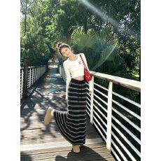 批发秋季垂坠感慵懒条纹长裙女慵懒风减龄百搭显瘦时尚系带半身裙