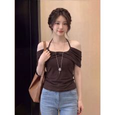 批发美式辣妹挂脖吊带露肩<b class='q'>T</b><b class='q'>恤</b>女夏季一字肩纯欲收腰显瘦打底外穿上衣