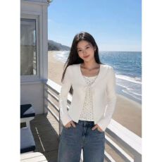 批发娃娃领拼接上衣女 初秋上新 轻熟风 小众设计感 微胖友好 巨显瘦