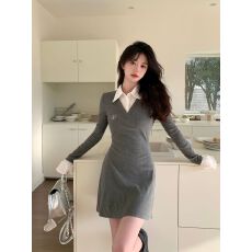 批发假两件灰色针织连衣裙子女秋冬季2025新款气质辣妹打底内搭包臀